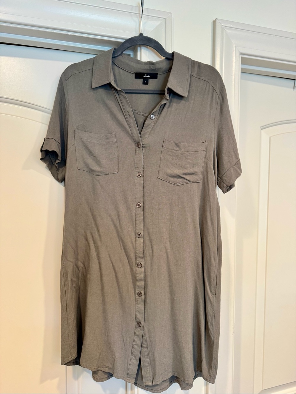 Lulus Olive Gray Button-Front Shirt Dress with Pockets Size Medium